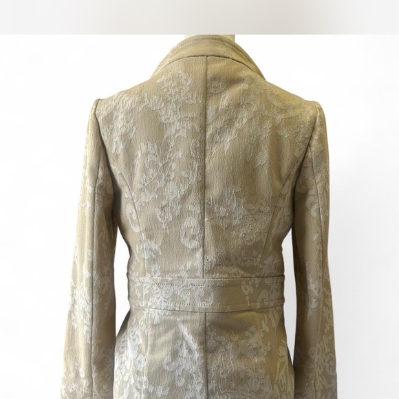 VALENTINO ROMA Jacquard Floral Belted Blazer in Cream Tan Woman's 40/4 - Picture 2 of 8
